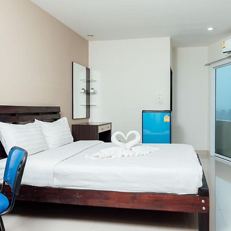 Corner One Residence Hat Yai Exterior photo
